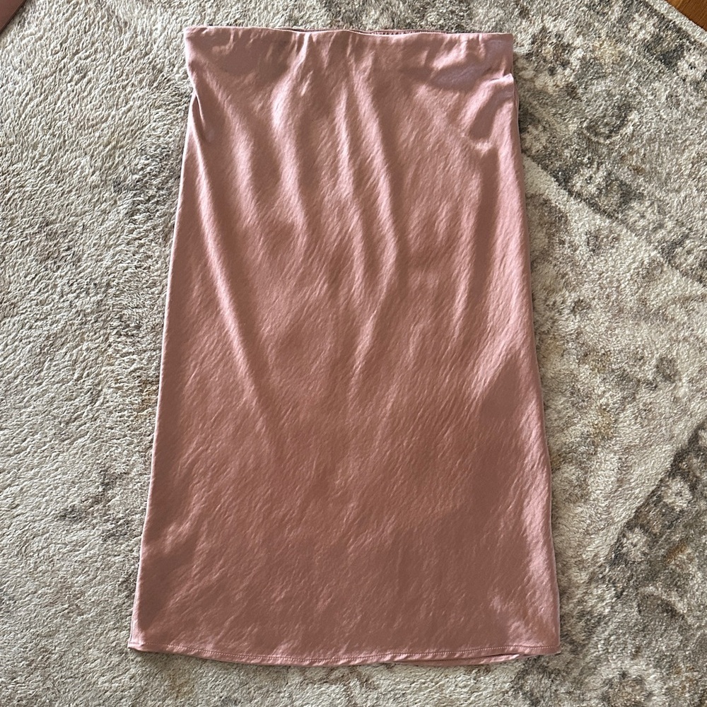 Heartloom Blush Pencil Skirt